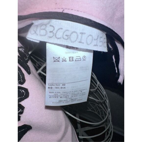 NEW WITH TAG Beautiful VALENTINO Logo Virgin Wool Blend Ruffled Cape BLACK AND P - Picture 15 of 16